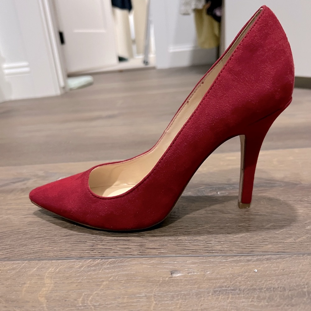 Nine West red heels